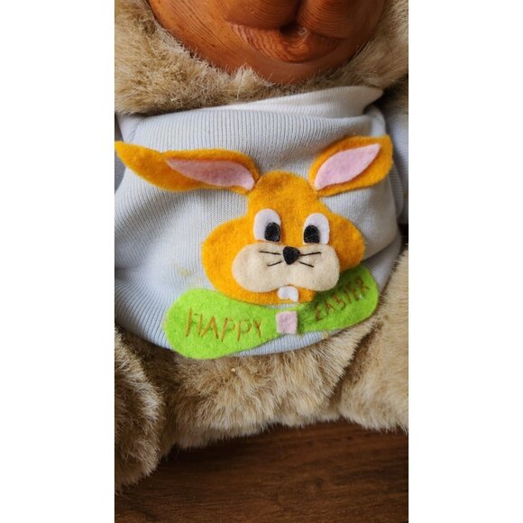 Vintage William Tung 1993 Edward Easter Wooden Bear Holiday Decor - Picture 3 of 10